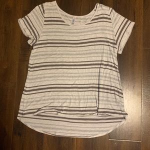 LulaRoe Classic T
